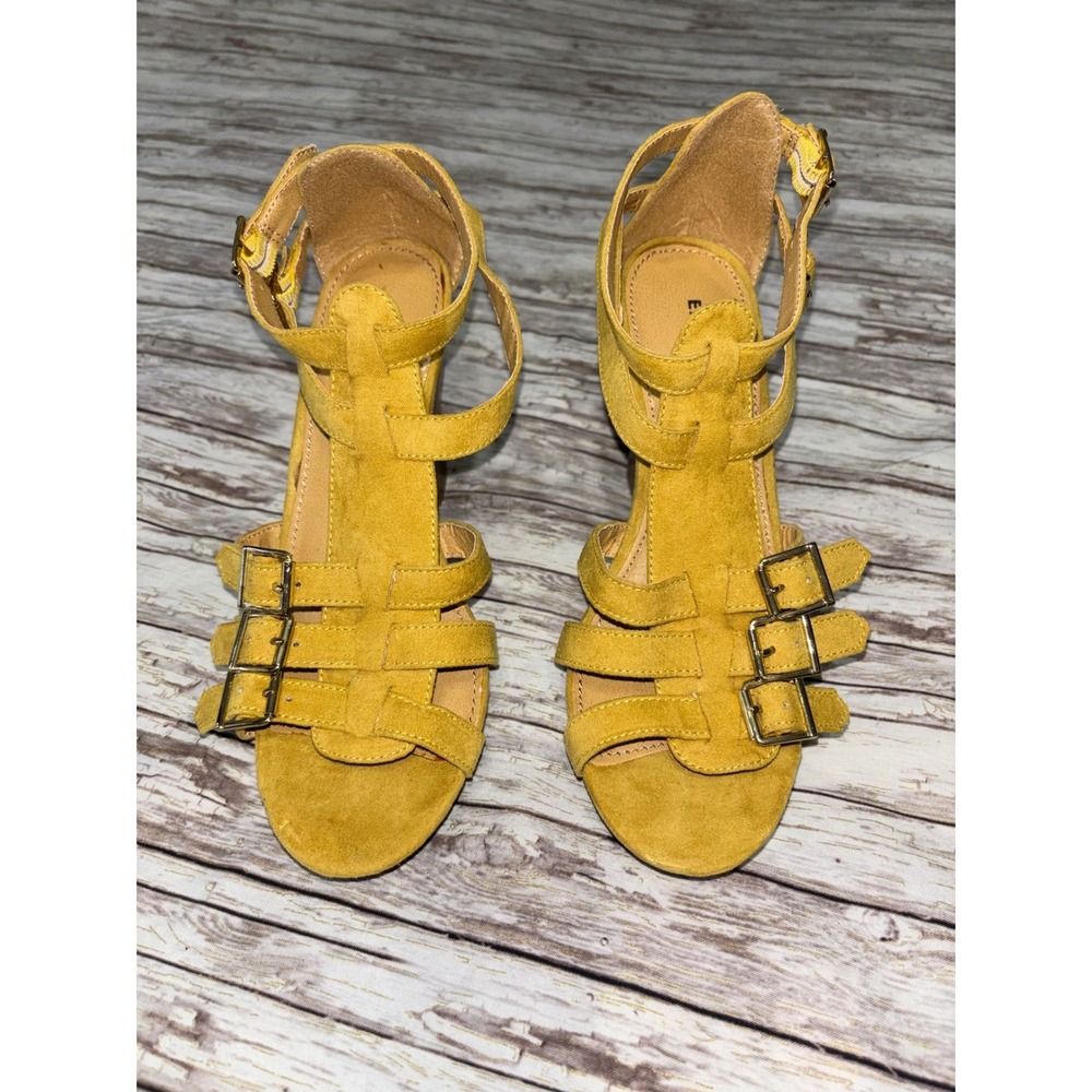 EXPRESS Yellow Suede Strappy Wedge Sandals Heels W/ Ankle Strap Women's Size 6